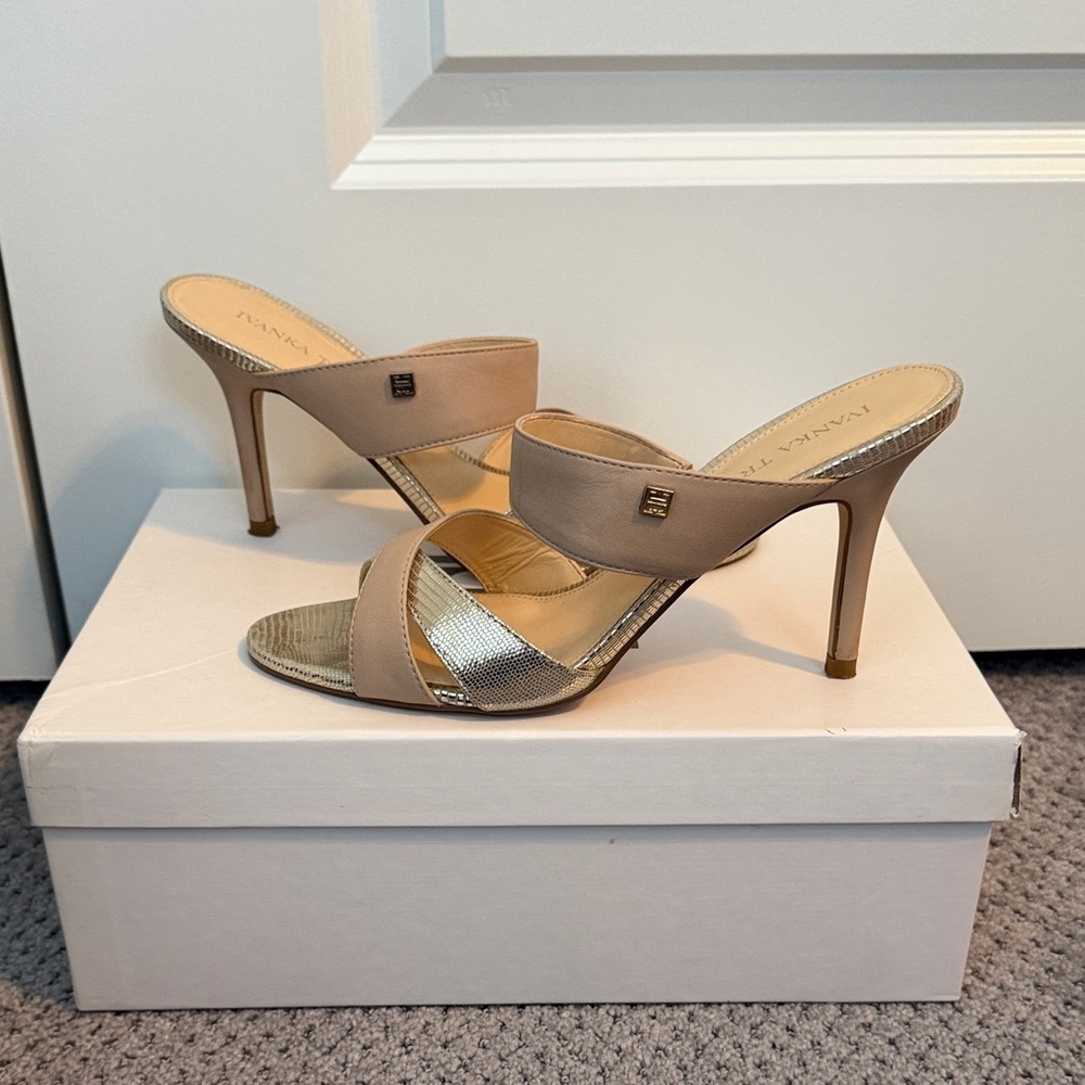 Ivanka Trump Tan and Gold Heels